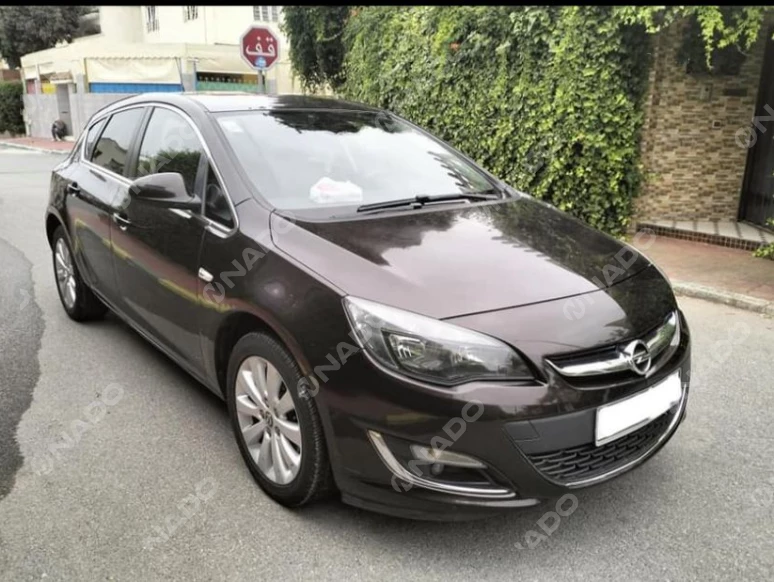 OPEL
 ASTRA 
 - 2014 - 78000 km 00411