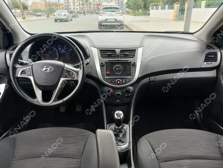 HYUNDAI ACCENT
 - 2018 - 98000 km-00431-2