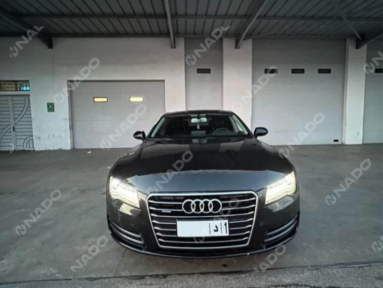 AUDI
 A7 
 - 2012 - 100000 km 00453