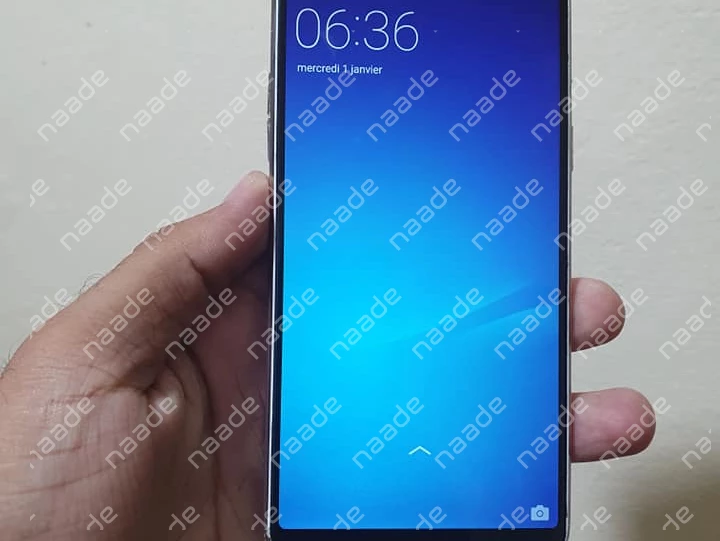 Smartphone Oppo f5  à Laâyoune -00878-1