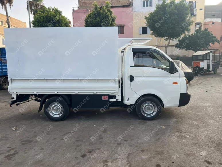 Camions à Casablanca
-00912-2