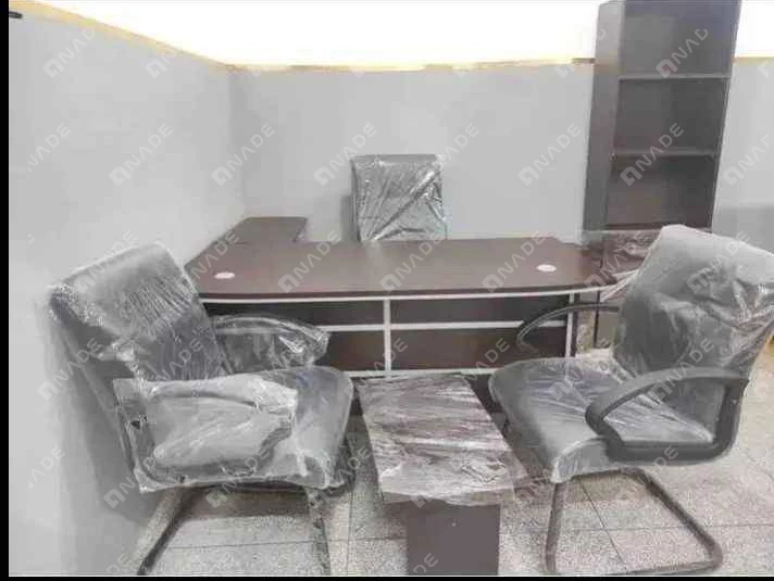 بيروت والكراسي الإدارية بأكادير-00992-2