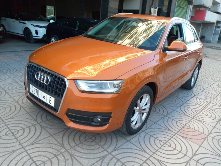 Audi Q3 2013-02101-2