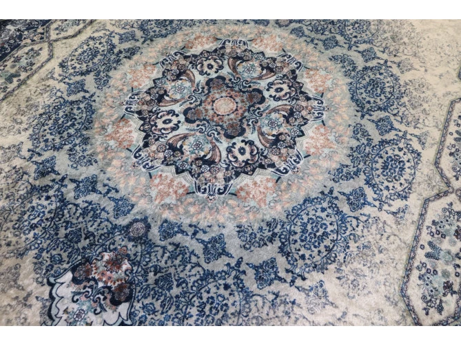 Tapis modèle traditionnel à Casablanca-02349-1