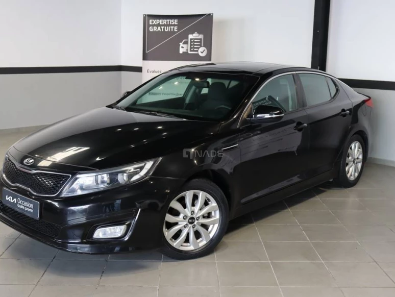 KIA OPTIMA à Casablanca-02495-1