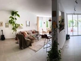 Appartement Meublé Rabat Agdal 124m²-04580-1