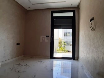 Appartement Vide Rabat Hassan 85m²-04601-4